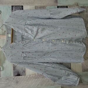 Old Navy XL Chambray & White Stripe Red Dot VNeck Button Down Blouse 126